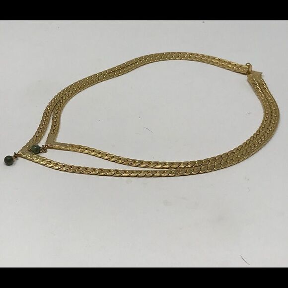 Gold tone double necklace with Jade drops. - Picture 2 of 9